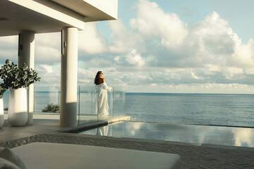 Private pool