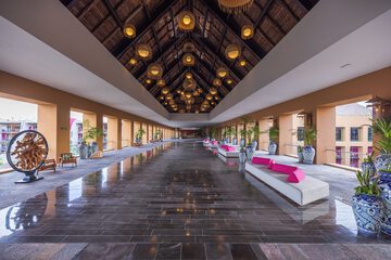 Reception hall