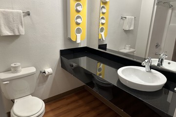Bathroom sink