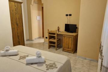 Photo 28