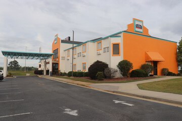 Howard Johnson by Wyndham Tifton GA I-75