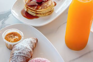 Breakfast meal