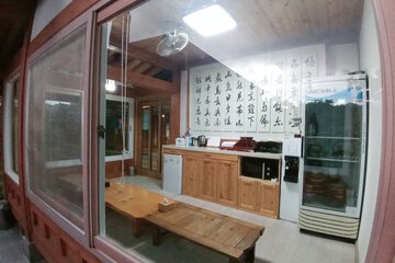 Shared kitchen facilities