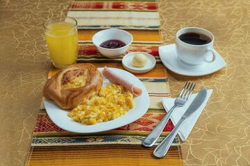 Breakfast meal