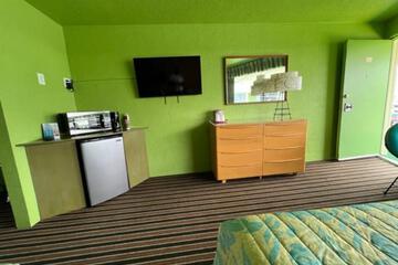 Photo 16