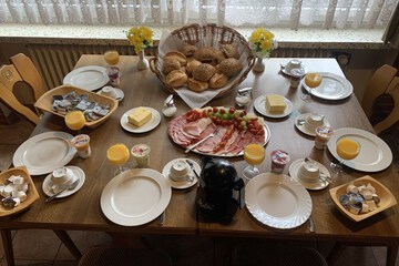 Breakfast meal
