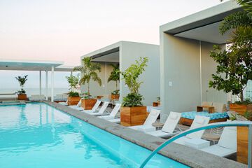 Sundeck