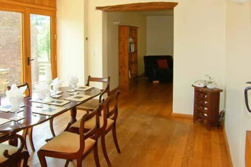guest_rooms