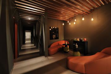 Spa reception