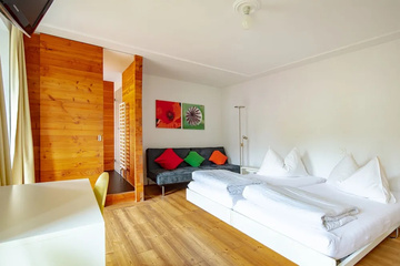 guest_rooms