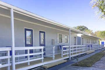 The Rivers Edge Motel