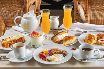 Breakfast meal