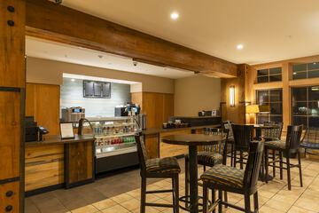 Snack bar