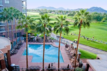 Embassy Suites by Hilton Phoenix Scottsdale