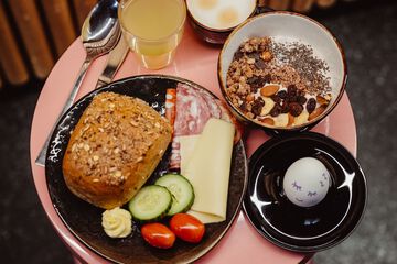 Breakfast meal