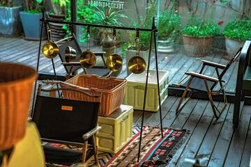 Coffee shop