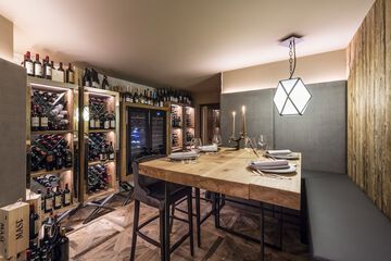 Tasting room