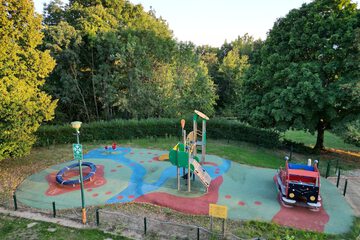 Children's play area - outdoor