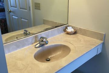 Bathroom sink