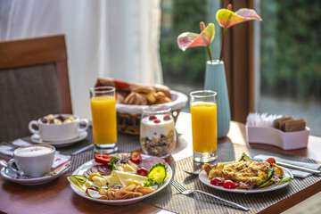 Breakfast buffet