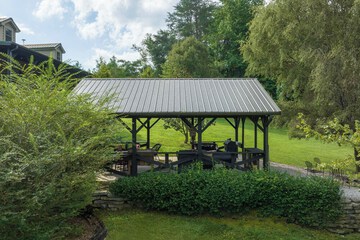 BBQ/picnic area