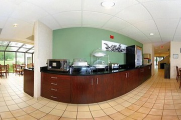 Breakfast/Coffee Service 37 of 43