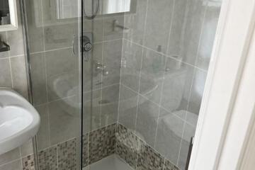 Photo 33