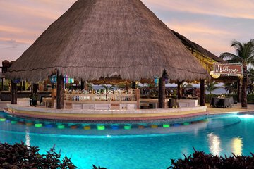 Poolside bar