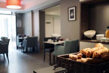 Breakfast area