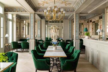 Bar/lounge
