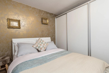 guest_rooms