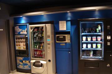 Vending machine