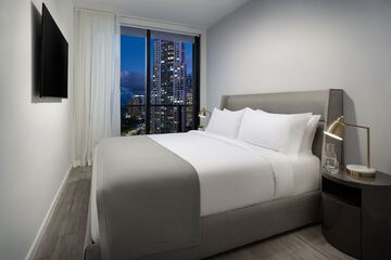 Room 55 of 80