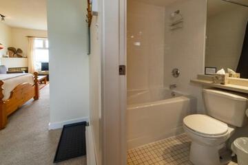 Photo 47