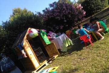 Children's play area - outdoor