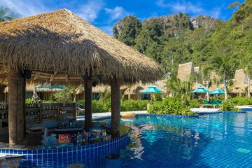 Poolside bar