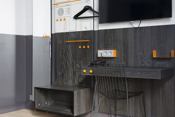 In-room business center