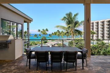 Beach/ocean view