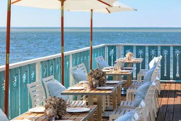 Beach bar