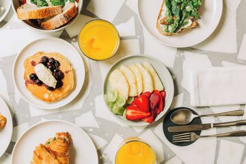 Breakfast meal