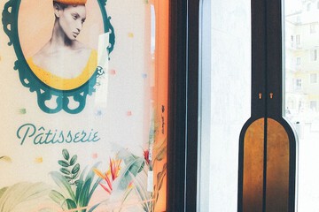 Coffee shop