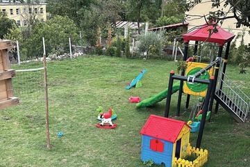Children's play area - outdoor