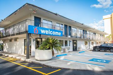 Motel 6 Kissimmee FL - Orlando