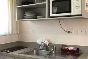 Private kitchenette
