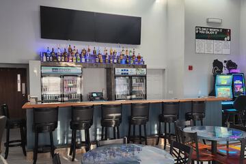 restaurant cafeteria