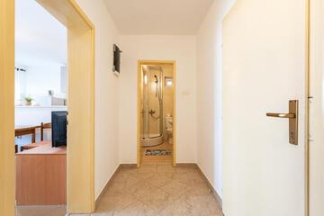 Photo 34