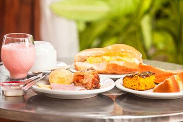 Breakfast meal