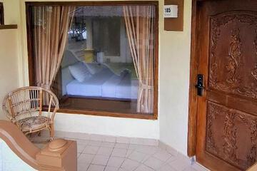 Photo 42