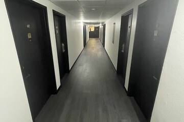 Ballroom/Hall 24 of 24