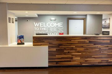 Hotel Interior 10 of 35